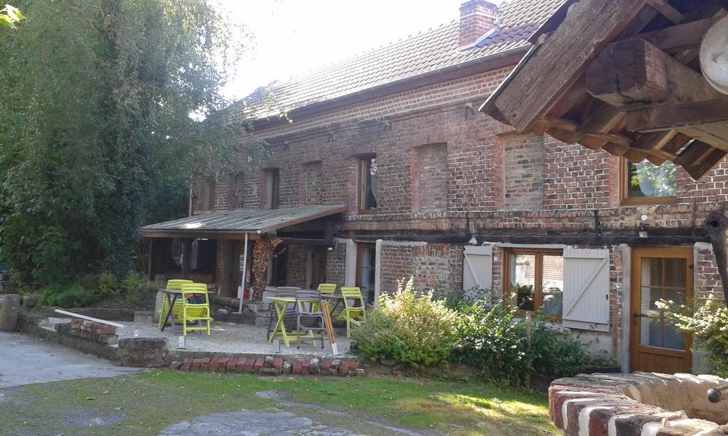 Auberge Du Bord Des Eaux - Demi-Pension Assuree Sur Reservation แซ็ง-อาร์มองด์-เลส์-ซูว์ ภายนอก รูปภาพ